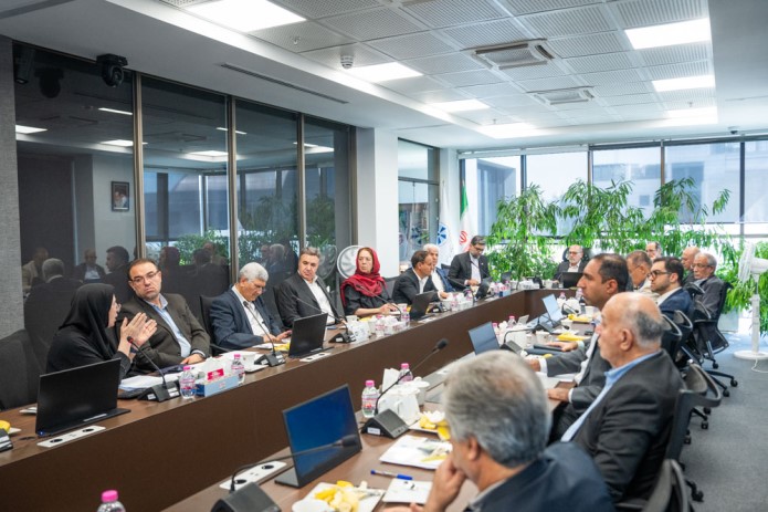 هماندیشی بخشخصوصی و دولتی برای رفع مشکل واحدهای اقتصادی هماندیشی بخشخصوصی و دولتی برای رفع مشکل واحدهای اقتصادی