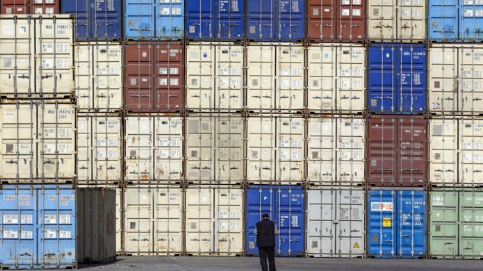 سقف ۳۳ درصدی برای جلوگیری از انحصار ارزی بازرگانان تعیین شد سقف ۳۳ درصدی برای جلوگیری از انحصار ارزی بازرگانان تعیین شد