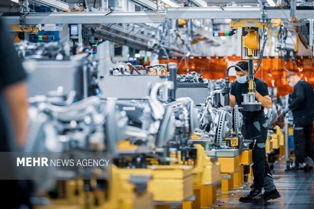 بسته حمایتی تولید دردی را دوا نمیکند؛ انتظارات صنعت برآورده نشد بسته حمایتی تولید دردی را دوا نمیکند؛ انتظارات صنعت برآورده نشد