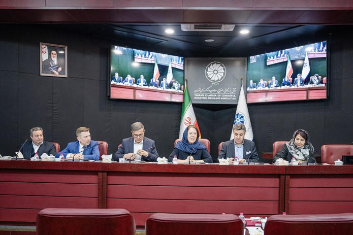 تشریح خدمات بانک VTB روسیه به فعالان اقتصادی ایرانی تشریح خدمات بانک VTB روسیه به فعالان اقتصادی ایرانی