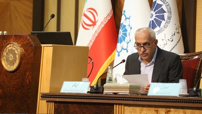 قانون مبارزه با قاچاق کالا و ارز نیازمند اصلاح اساسی است قانون مبارزه با قاچاق کالا و ارز نیازمند اصلاح اساسی است