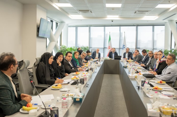 واکاوی هزینه های تحمیلی برق و گاز به صنعت واکاوی هزینه های تحمیلی برق و گاز به صنعت